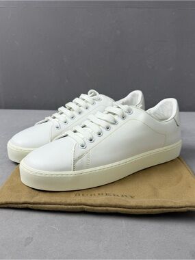 🚩steal Burberry Cream Leather Low-Top Sneakers